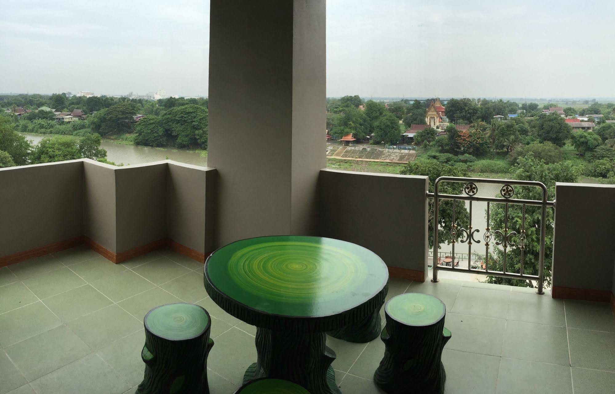 Toh Buk Seng Ayutthaya Hotel Extérieur photo